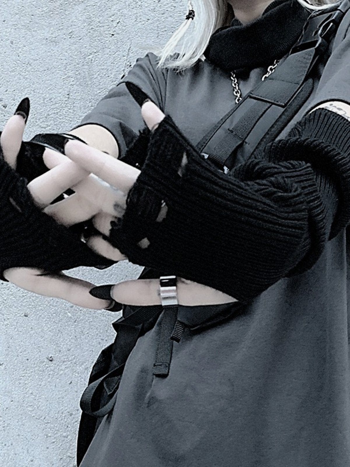 Dark Knit Slit Half-Sleeve Gloves Streetwear Brand Techwear Combat Tactical YUGEN THEORY